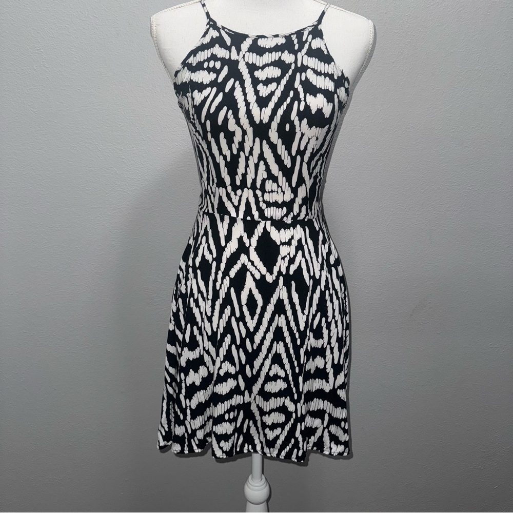 Aeropostale Dress Womens S Abstract Tribal Fit & Flare Smocked Sundress Halter